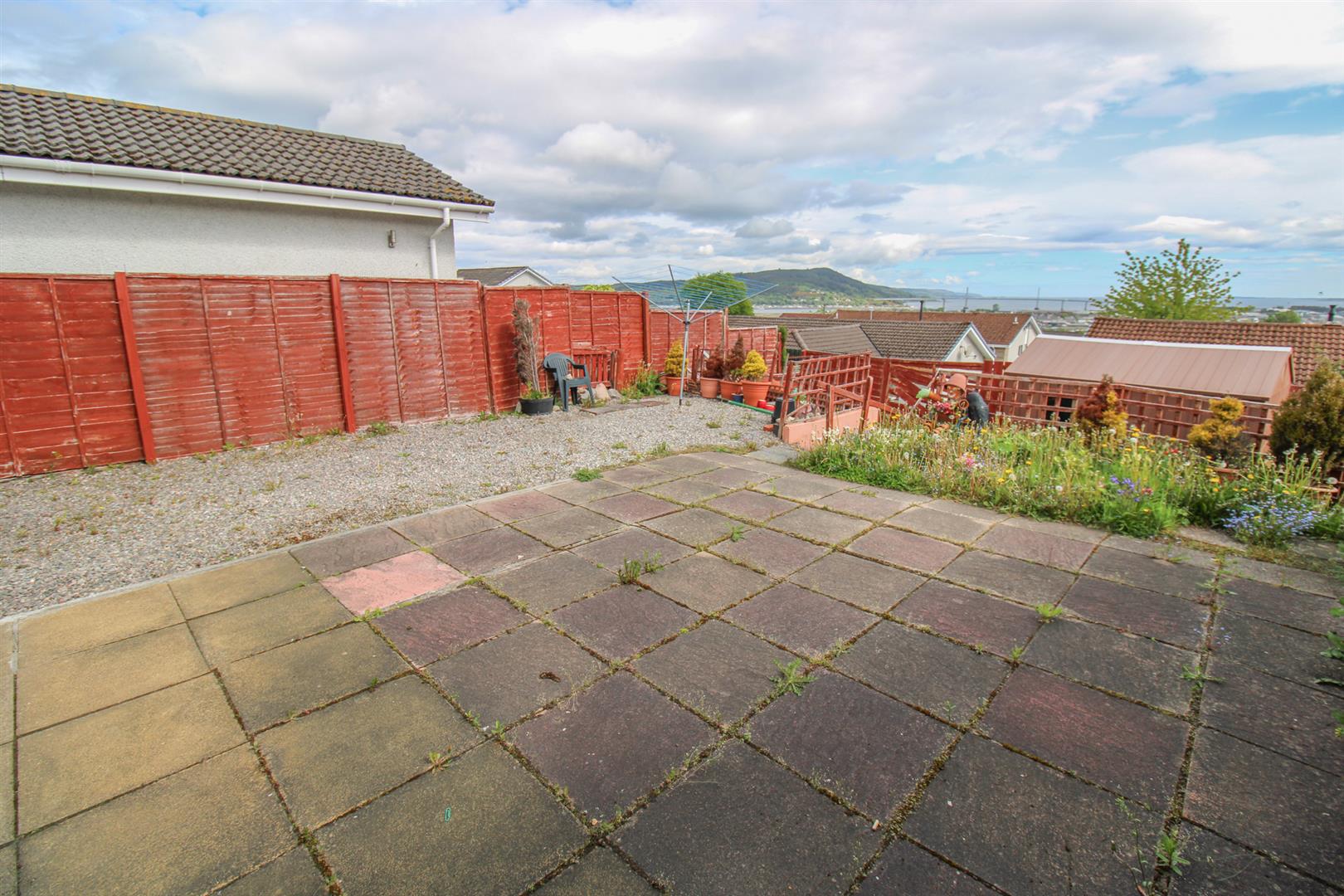 Property For Sale in Inverness IV3 8SD - Munro & Noble, Estate Agents